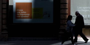 Bancos y notarios admiten “dificultades técnicas” a pocos días del arranque de la nueva ley hipotecaria