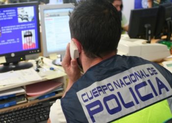 La Policía Nacional detiene a cinco personas por cometer presuntamente una estafa mediante varios poderes notariales fraudulentos