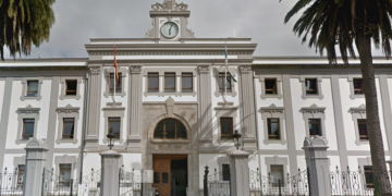 Piden prisión para un acusado de usar un poder de su exmujer que estaba revocado para conseguir un préstamo en Abanca