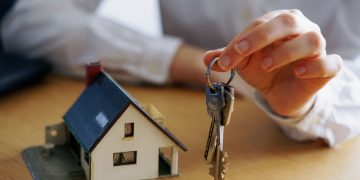 Dinámica de Compraventa de Viviendas por Extranjeros en Castilla-La Mancha