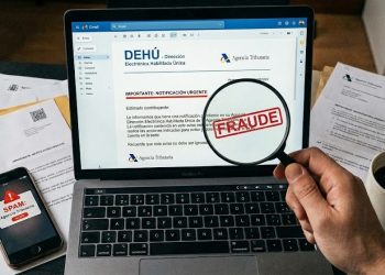 Comunicaciones fraudulentas que suplantan a la DEHÚ y a la Agencia Tributaria